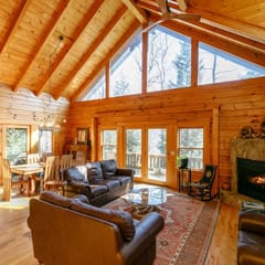 Unique Mountain Cabin Retreat with Hot Tub & View
