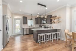 Brand New Modern House - Walk to Main Street - Image 2