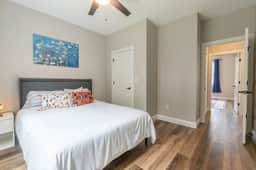 Convenient New Modern House - Tidy and Equipped - Image 5