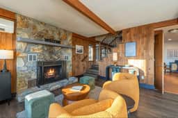 Mountain Resort Cabin w Long Range Views and Sauna - Image 4