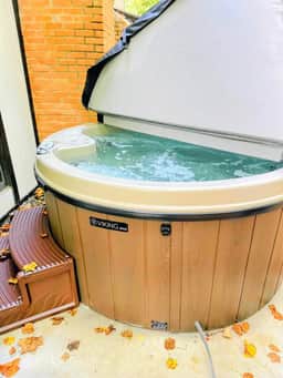 Renovated Barn in the Woods with Hot Tub - Image 5