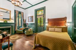 Spacious Studio on Historic Inn Property - Image 3