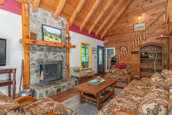 Secluded Cabin with Quality Furnishing + Hot Tub - Image 1